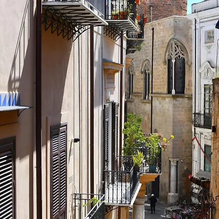 Casa San Basilio Centro Storico Палермо