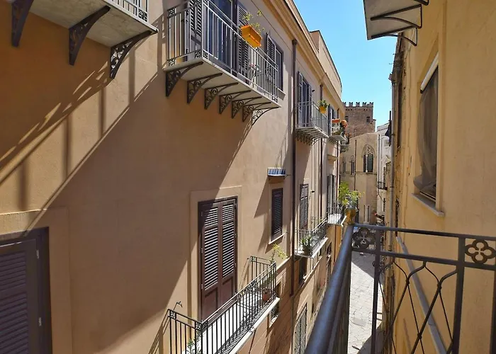 Casa San Basilio Centro Storico Παλέρμο